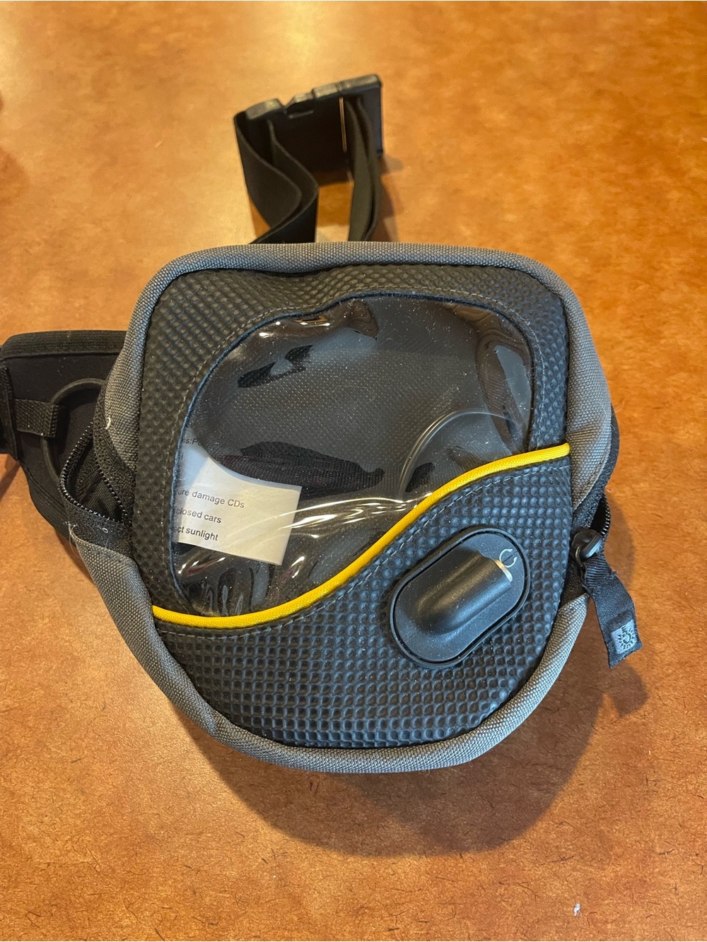 Case Logic Portable CD MP3 Player Belt Bag Fanny Pack with Clear Window VTG